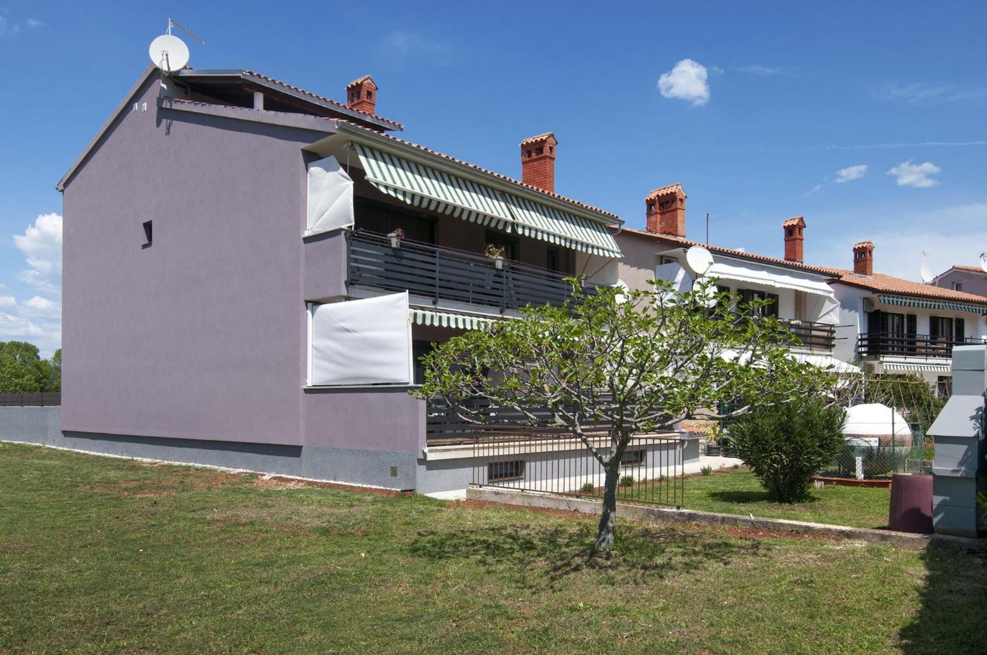 Lovely Apartments In Valbandon Fažana Zewnętrze zdjęcie