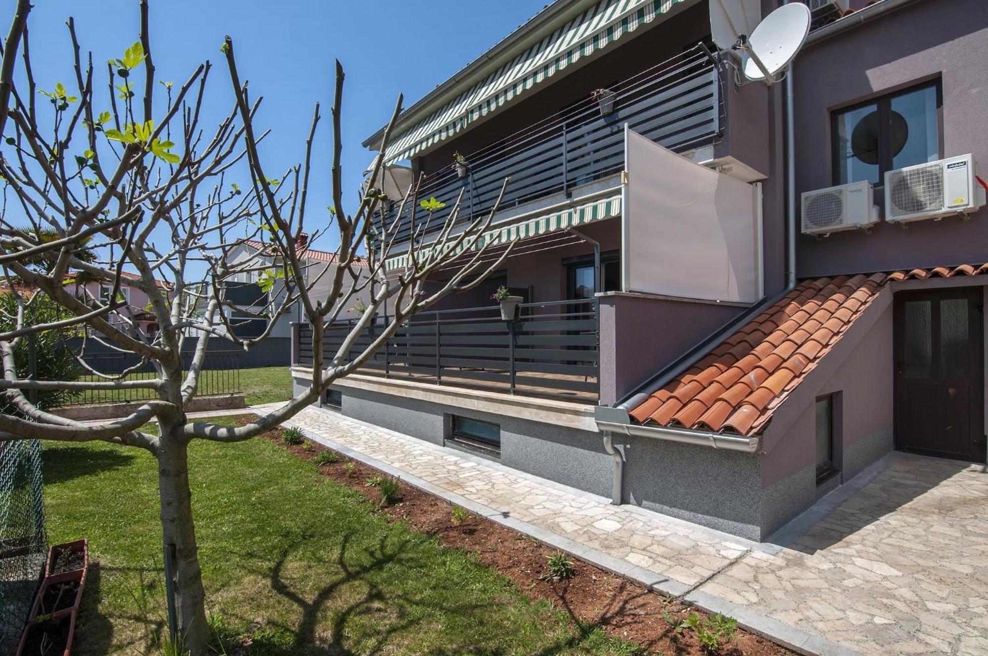 Lovely Apartments In Valbandon Fažana Zewnętrze zdjęcie